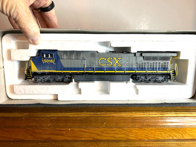 B.L.I. #688  C.S.X. GE  AC6000CW Diesel Loco #5016 w/DCC & Sound  H.O. 1:87