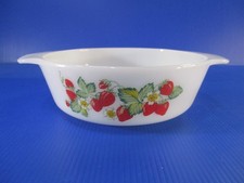 Pyrex Strawberries Vintage Anchor Hocking 436...