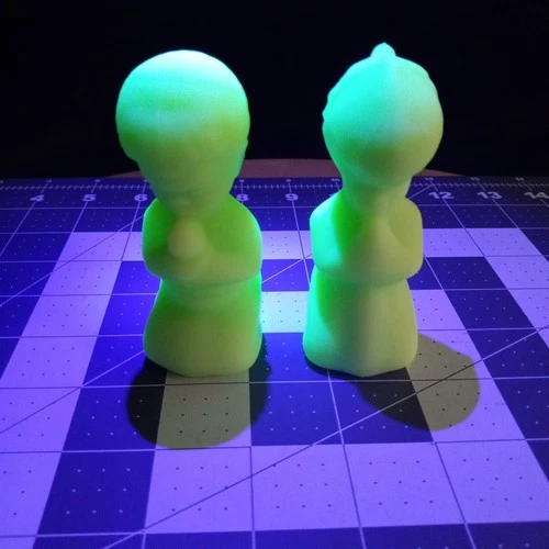 Vintage Fenton Satin Glass Uranium Praying Girl Boy Figurines Custard Green 4"