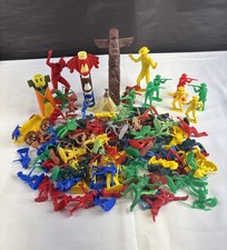 Vintage Cowboy and Indian Plastic Figures Lot Pre-Owned Mixed Lot