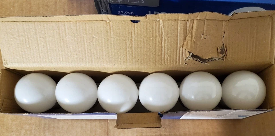 Lot(3) 6Pk -TCP LED10A19GUDOD27K6 LED GU24 60 Watt Equiv. Bulbs, A19, Soft White - Image 4 of 4