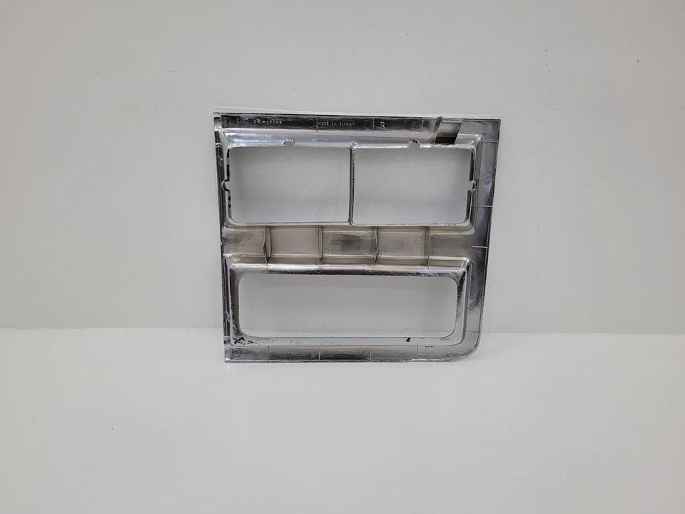 Faro puerta derecha/paso compatible con Chevrolet V30 V2500 Suburban Foto 3 de 3