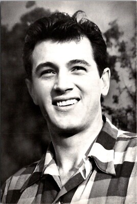 Postcard Rock Hudson Young 1950 Roddy McDowall Photography Advertisement C136