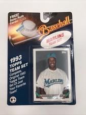 1993 Topps Baseball Cards 12
