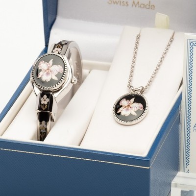 [BOX & PAPER] ANDRE MOUCHE 20mm Silver White Floral Bangle Quartz Women's Watch