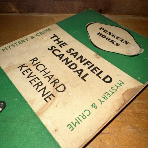Vintage Penguin Crime : The Sanfield Scandal : Richard Keverne : 1937 - Picture 6 of 8