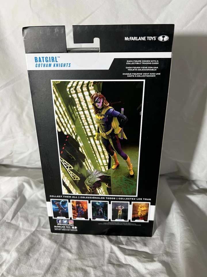 Mcfarlane Batman Batgirl Variante Gris Edición Platino Caballeros Gotham NUEVO Foto 3 de 4