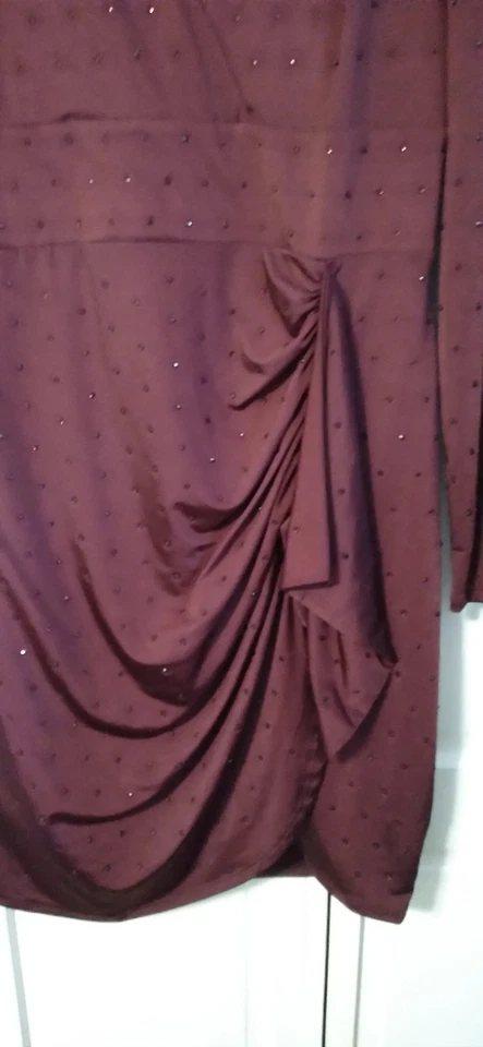 Vestido GUESS Para Mujer Borgoña Vino Profundo Manga Larga Tachonado Lucita Talla Grande NUEVO Foto 2 de 4