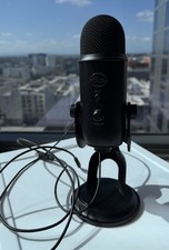 Blue Yeti USB Microphone Blackout Edition w/ ...