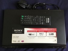 Sony CD/DVD Player DVP-SR150  including Remote Control