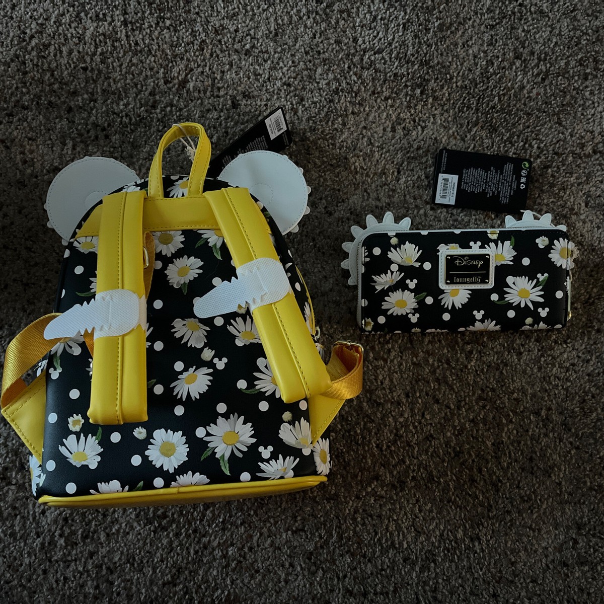 バックパック・リュック Loungefly Minnie Mouse Daisy Mini Backpack Amazon.com | Loungefly Minnie Mouse Daisies Mini Backpack