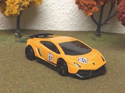 hot wheels gran turismo lamborghini gallardo lp 570-4 superleggera no. 57 