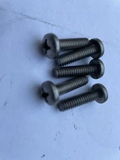 26959r1 International Stainless Steel  Machine Screw 1/4-20x1 Pack Of 5