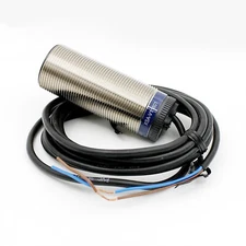 New XSA-V11801 In Box Speed Switch Velocity Sensor For Schneider XSAV11801 USA