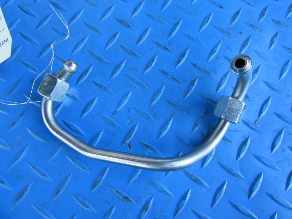 Maserati Ghibli right fuel rail high pressured pipe #5588