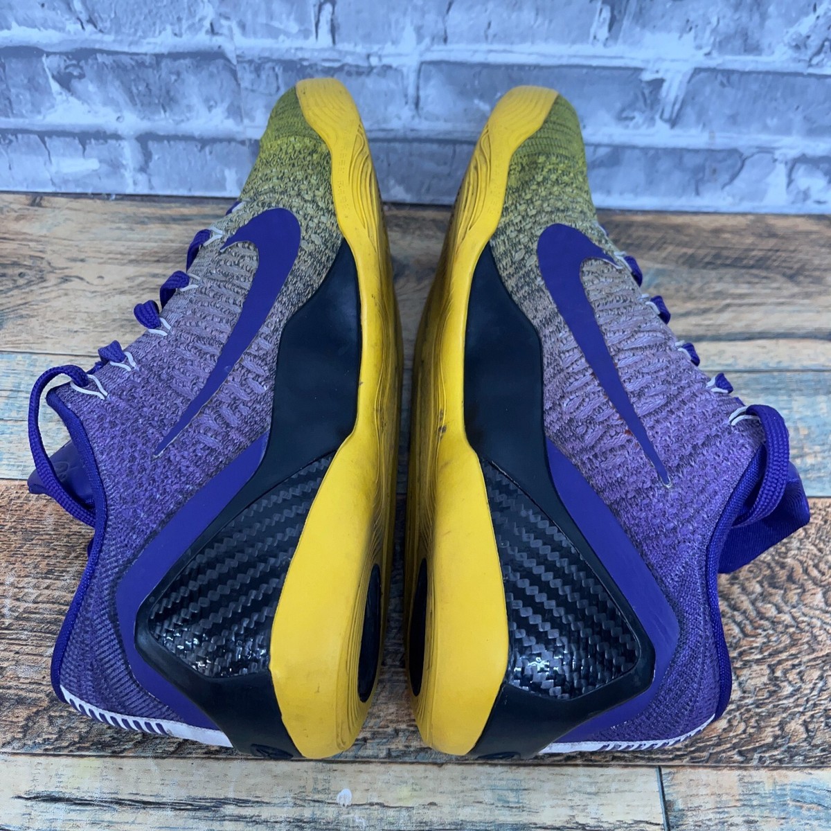 シューズ(男性用) NIKE KOBE9 LOW Nike Kobe IX Low EM - Boys' Grade School | Kids Foot Locker