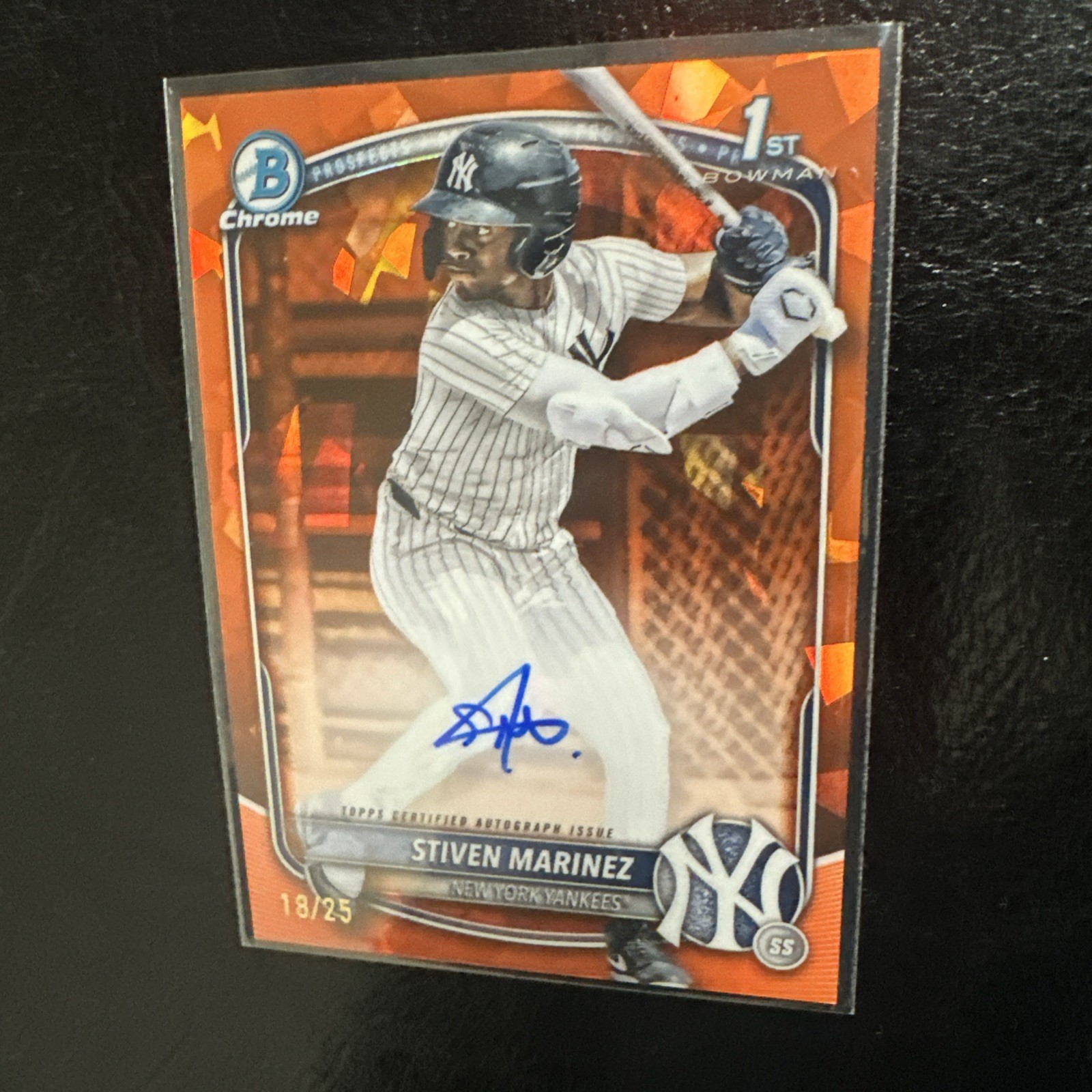 2025 Bowman Chrome 1st #CPSA-SM Stiven Marinez Sapphire Orange Auto /25