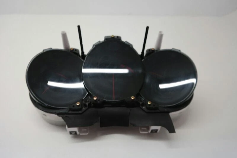 04-06 Mazda RX8 1.3L Velocímetro Cluster Transmisión Automática Foto 2 de 4