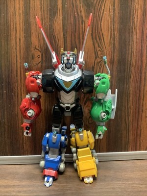 Voltron Legendary Defender 16'' Combine 5 Lions 2017 Dreamworks Rare.