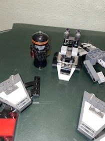 Lego Star Wars darth vaders transformation (75183) NOT COMPLETE READ DESC.