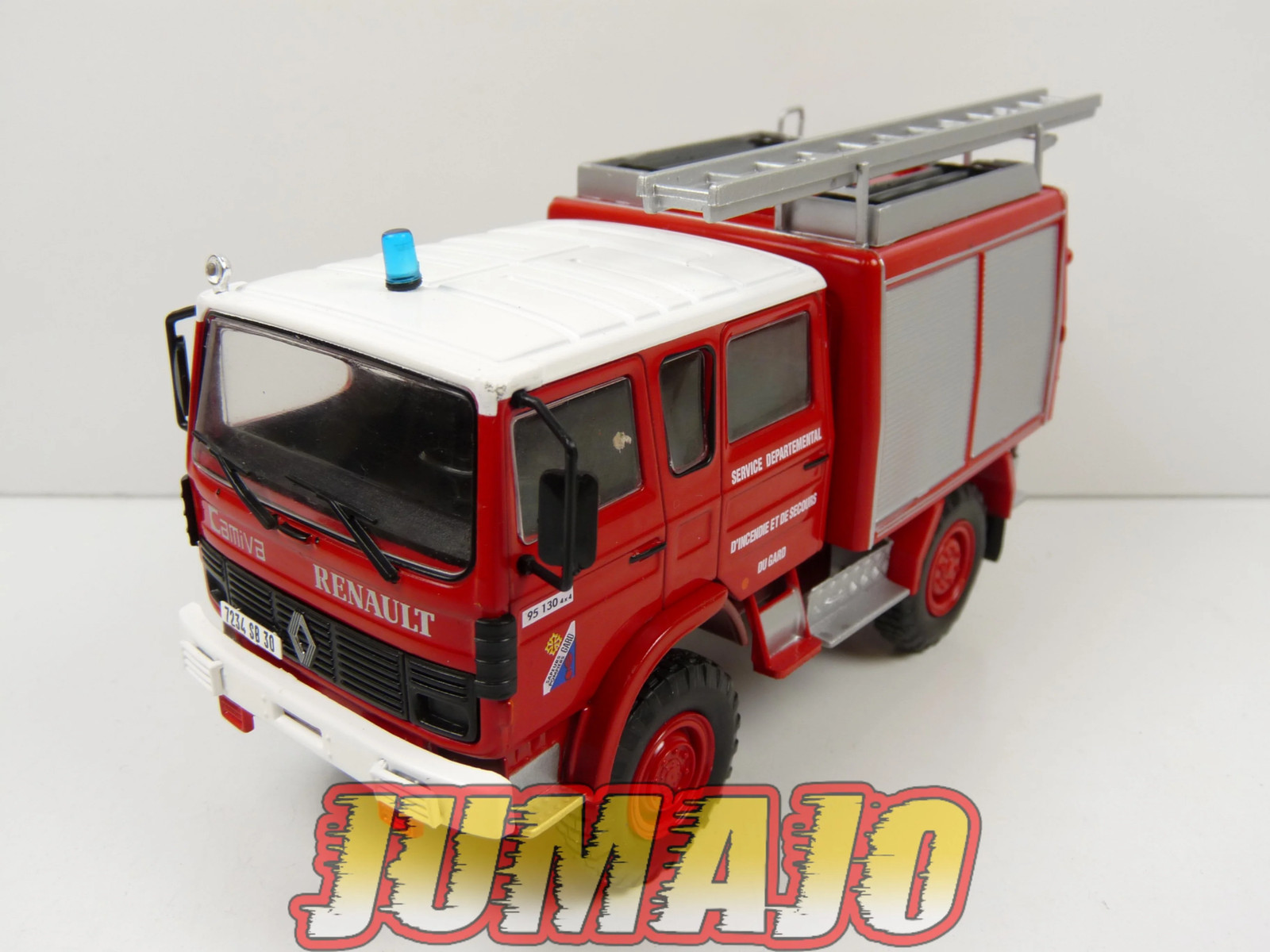 Camion de Pompier Renault 95-130 IXO 1/43 : Réplique de Collection Haute Fidélité