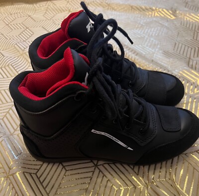 FLM motorradschuhe sehr guter zustand (andere Schnürsenkel nötig) Größe 38