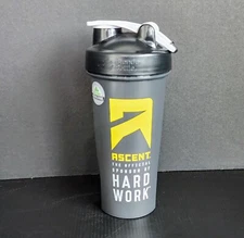 Ascent Protein Powder - Blender Bottle Classic - 28oz (Black Shadow / Gray)