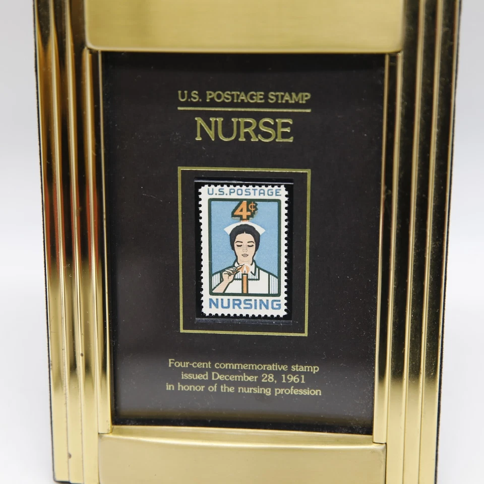 Selo de enfermagem emoldurado Bronson Company decoração para casa 1961 colecionadores - Imagem 2 de 4