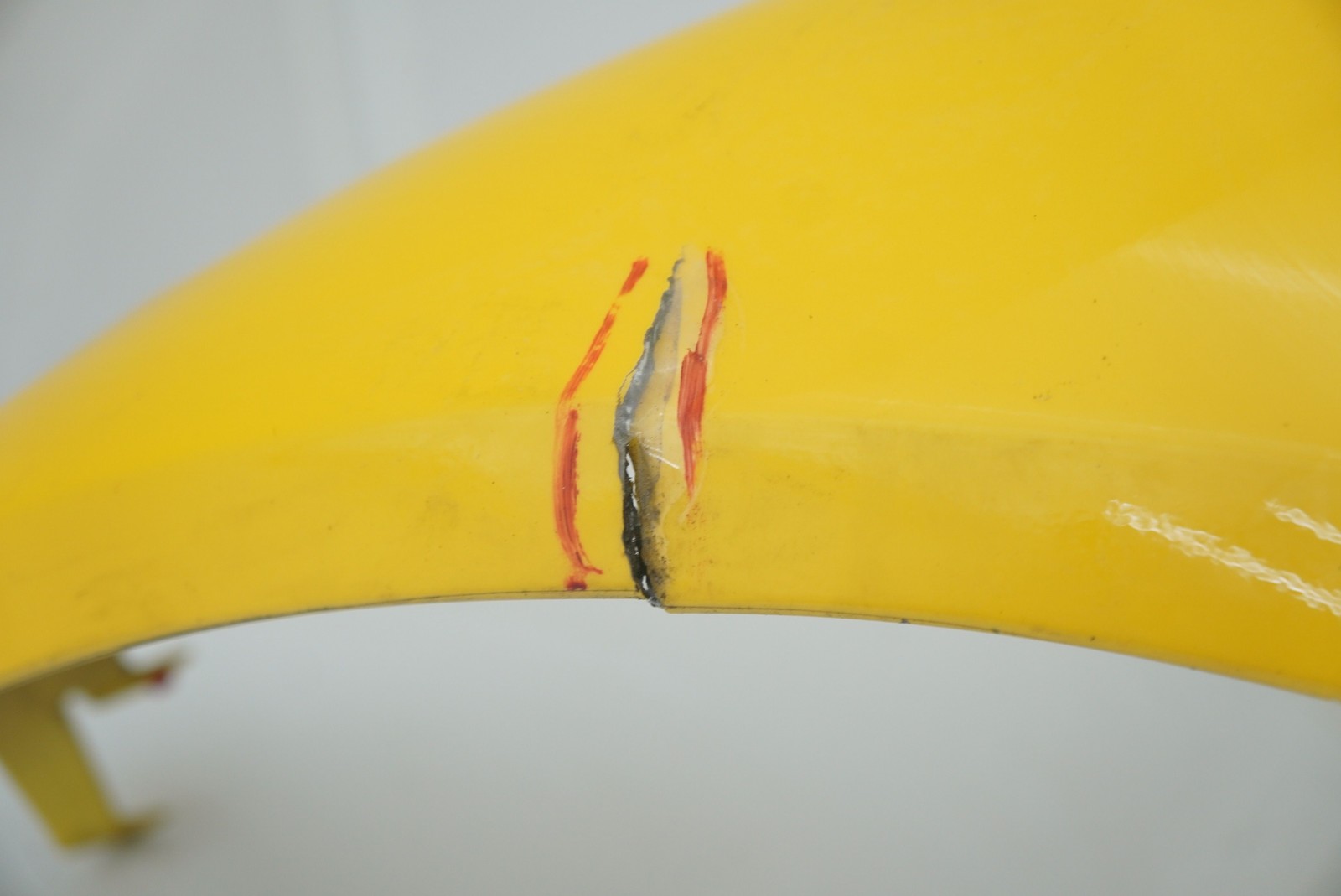 Front Left Driver Fender Wing Panel 83849711 OEM Ferrari 458 Challenge *Note*