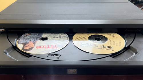 Denon DVM-1815 5-Disc Carousel Changer DVD CD Changer Player *SERVICED - Video 1 van 1