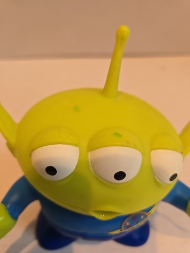 Disney Pixar Toy Story 6" Green Space Alien Vinyl Figures Thinkway Toy - Picture 7 of 8