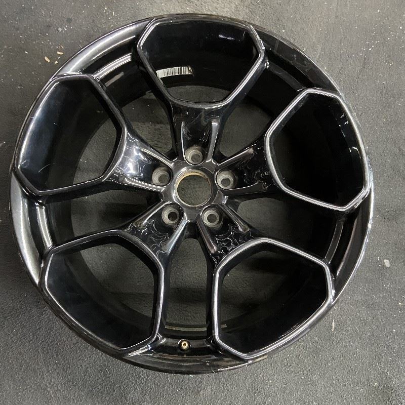 Front Lamborghini Huracan Black OEM Wheel 20” 2016-2018 Original Rim 4T0601017