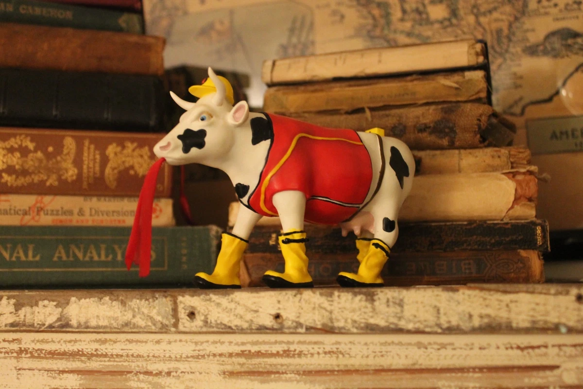 CowParade Collectible Cow Figurines for sale | eBay