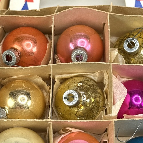 Ornamenti in vetro Brite lucido e terra di Babbo Natale vintage set misto di 12 in scatola LEGGI - Foto 20 di 24