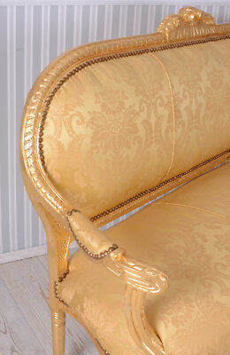 Großes Salon Sofa „Marie Antoinette - Majestätischer französischer Großes Salon Sofa „Marie Antoinette - Majestätischer französischer