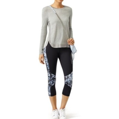 ALALA Palm Shadow Print Blocked Crop Active Workout Capri Length Leggings Medium