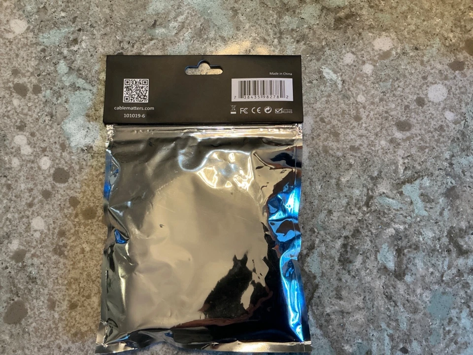 Brand New - Cable Matters 6 ft Mini DisplayPort to DisplayPort Cable in Black  - Image 2 of 2