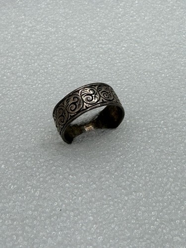 Vintage 925 Sterling Silver 7.5mm Band Ring Size 7, Native? - Picture 3 of 5