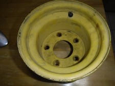 John Deere TX 4x2 Turf Gator Wheel 10X7 AM143566