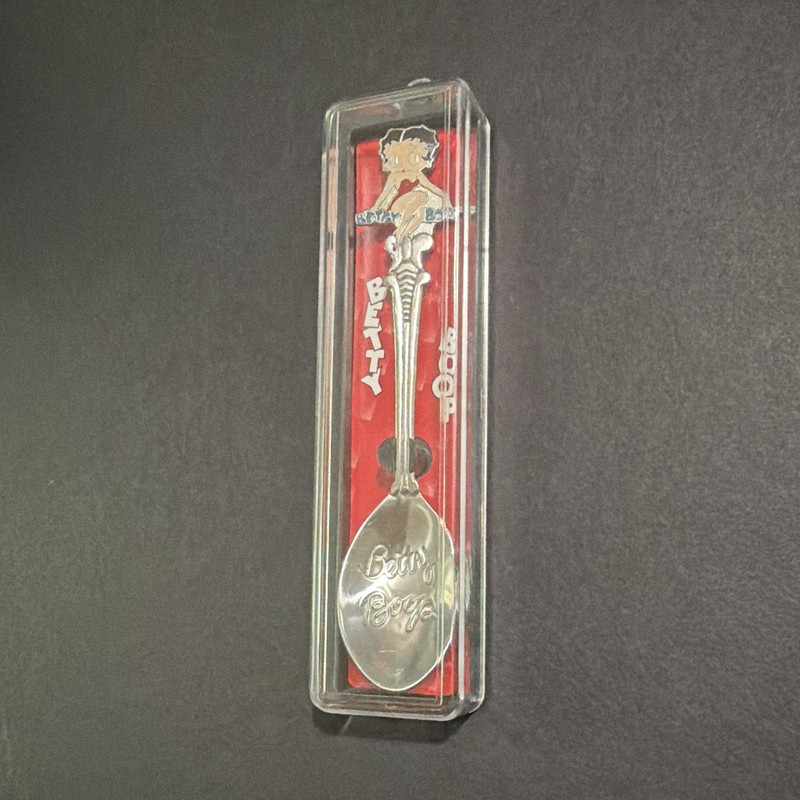 Betty Boop Engraved Silver Tone Metal Collectible Spoon w/ Red Insert Case