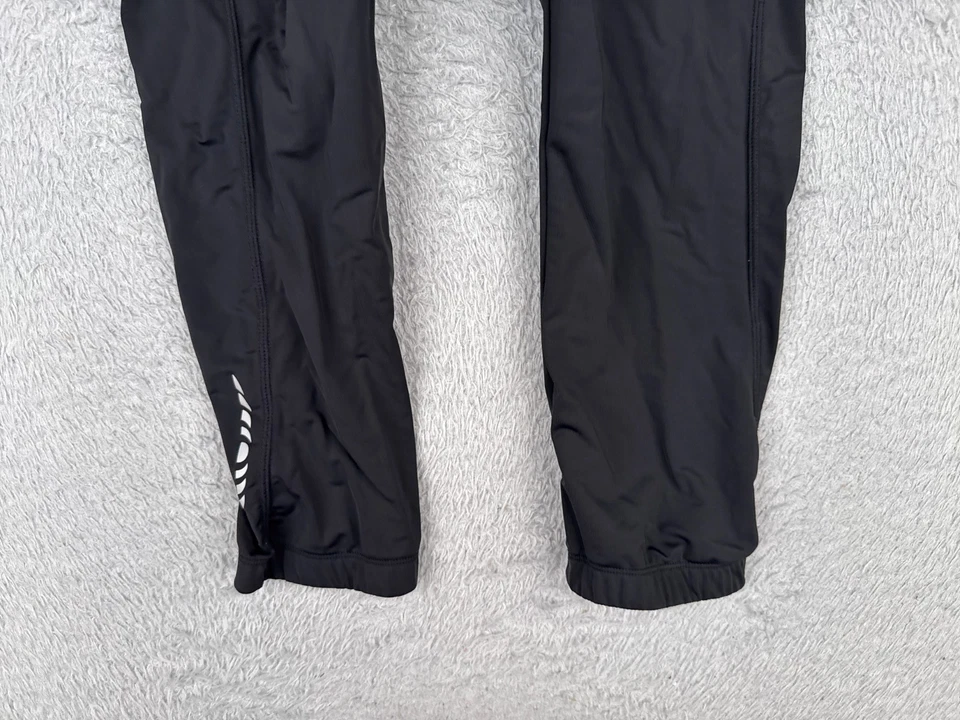 Pantalones Cortos de Ciclismo Baleaf Mujer Medianos Negros Capri Acolchados Bolsillo Trasero Mezcla de Nailon Foto 2 de 4