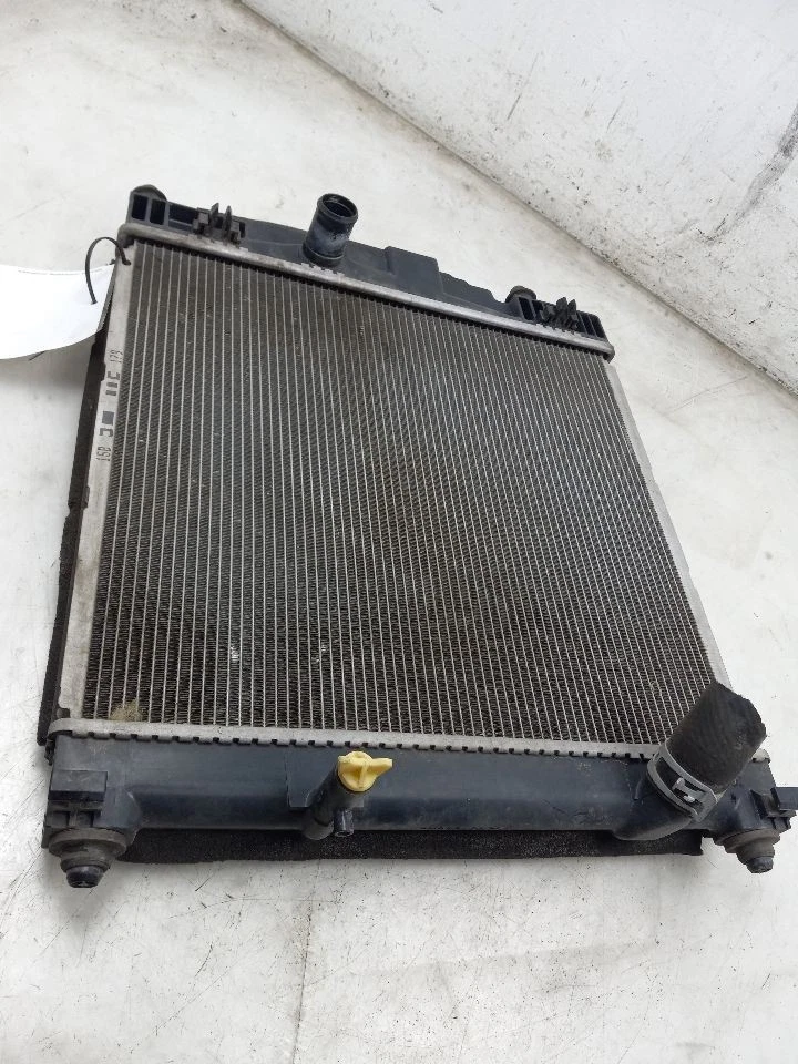 11-15 SCION IQ 1.3L FWD AT RADIATOR - Image 2 of 4