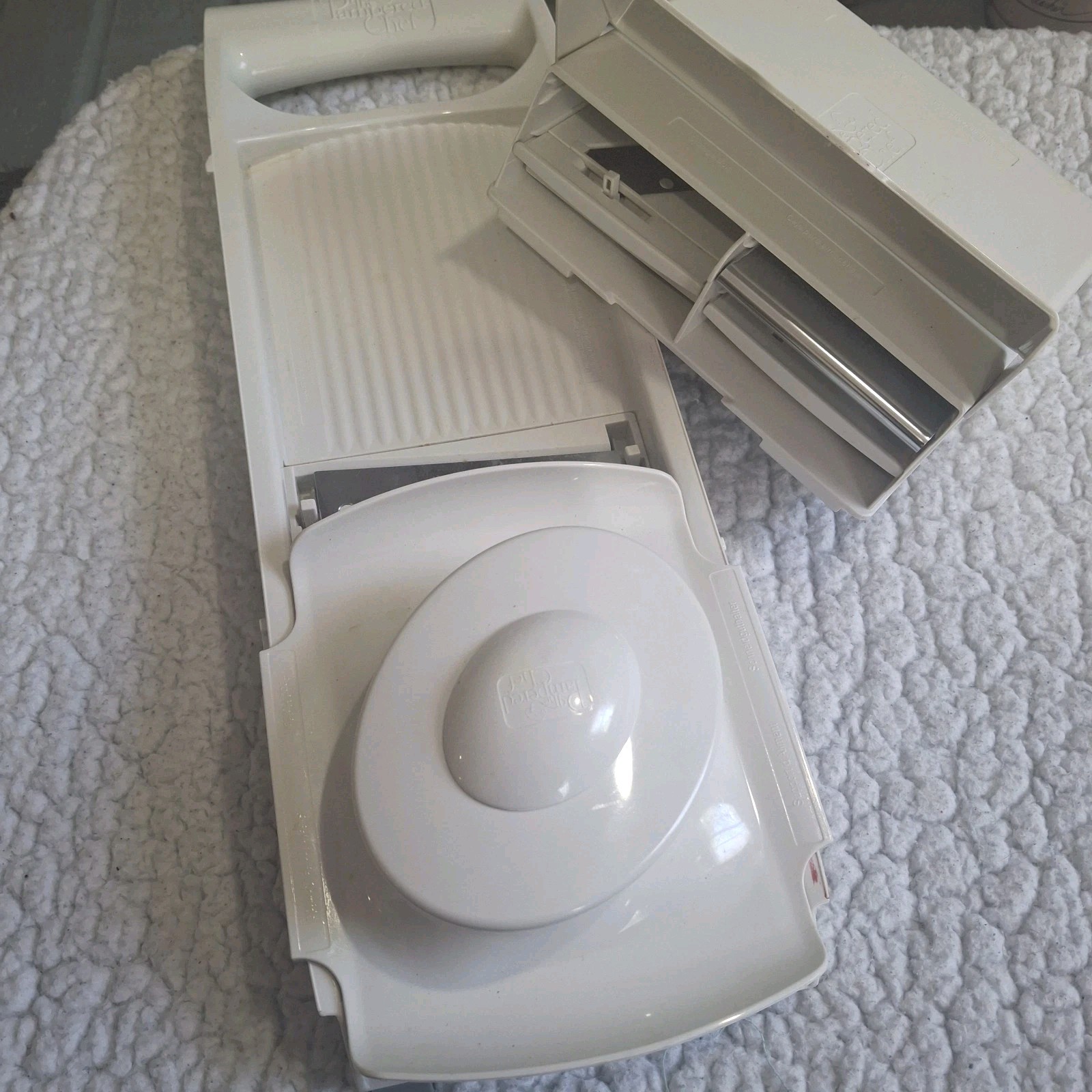 Pampered Chef Ultimate Mandoline Slicer 4 Blades