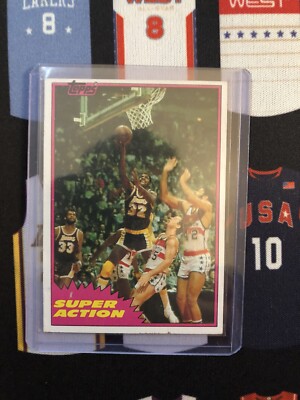 1981-82 Topps West #109 Magic Johnson SUPER ACTION Los Angeles Lakers TOP75 NBA
