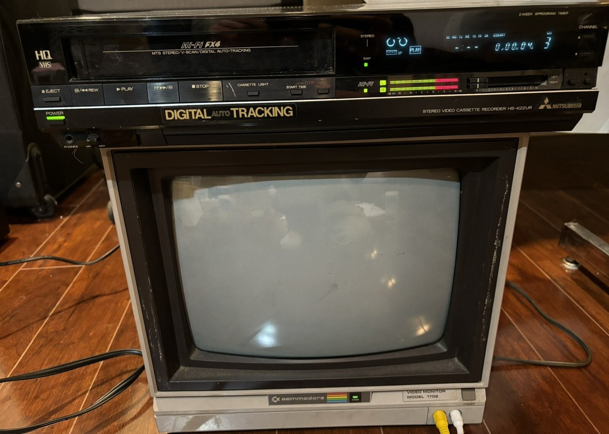 MITSUBISHI HS-422UR Vintage Hifi Stereo VHS VCR Powers On Eats