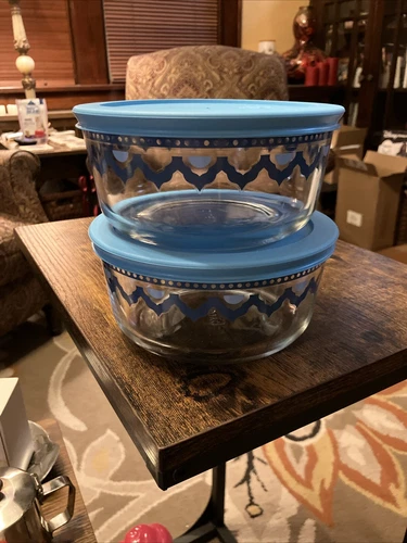 PYREX Clear Glass Bowl With Aqua & Blue Pattern 1qt/4 Cup, #7201, New Lids