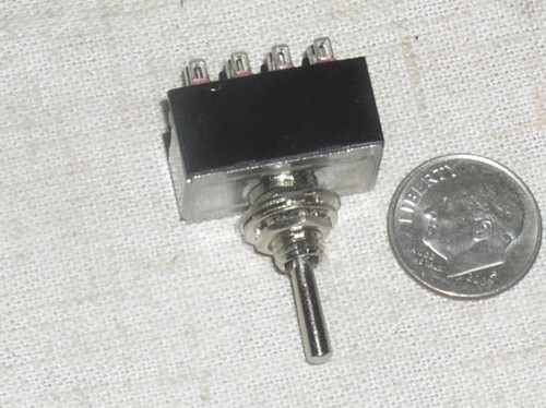 NEW MINI TRAIN TOGGLE 4PDT 4P2T ON-ON 4 POLE MULTI POLE SWITCH 125 V 6 AMPS USA - Picture 9 of 10