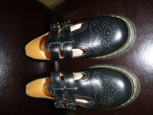 dr martens 12916
