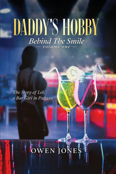 Owen Jones | Daddy's Hobby | Taschenbuch | Englisch (2025) | Behind The Smile-image