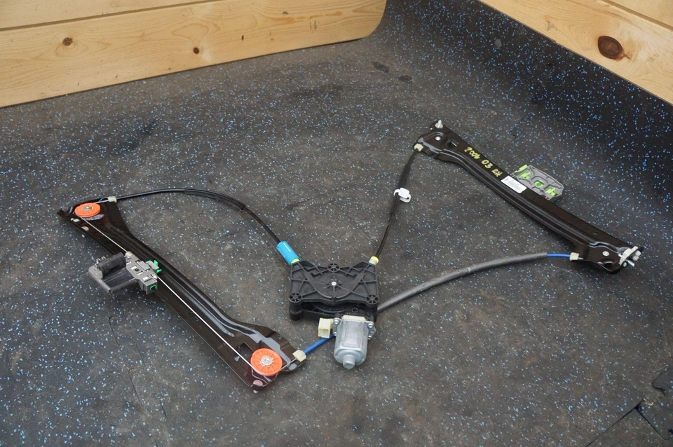 Conjunto motor regulador ventana derecha 4S8837462B OEM Audi R8 2017+ Foto 4 de 4